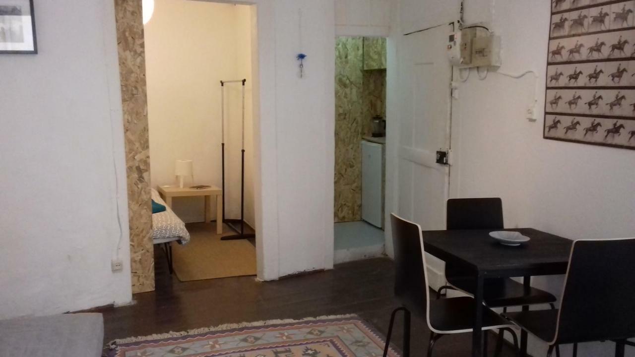 City Center | Chiado Typical Small flat Lisboa Exterior foto